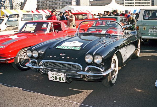 61-01a 90-07-11 1961 Chevrolet Corvette.jpg